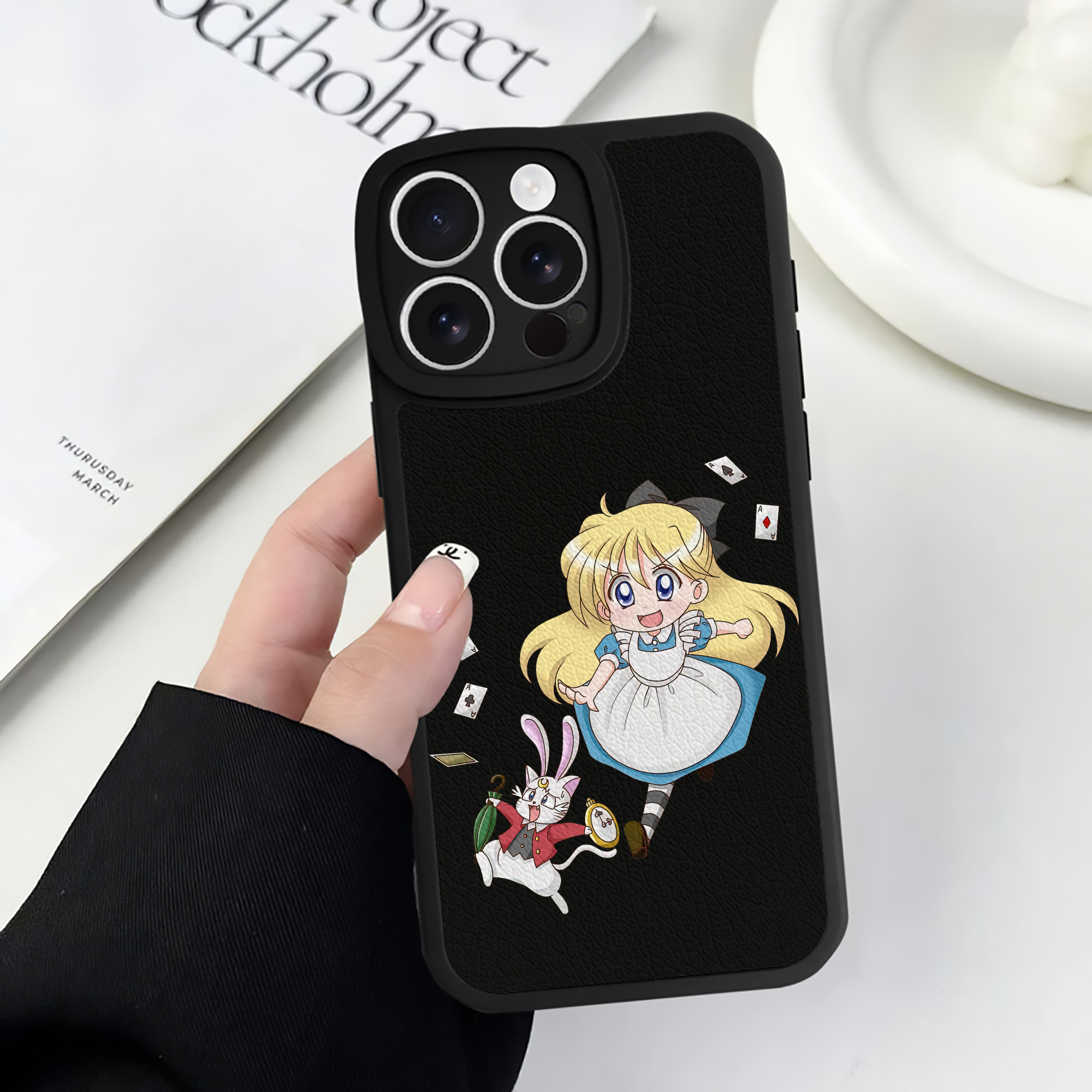 （画像用） 美少女戦士セーラームーン 愛野 美奈子 あいの みなこ Sailor Moon Aino Minako 【iPhone 16シリーズ対応】シリコンスマホケース（レザー調） 材質：シリコン